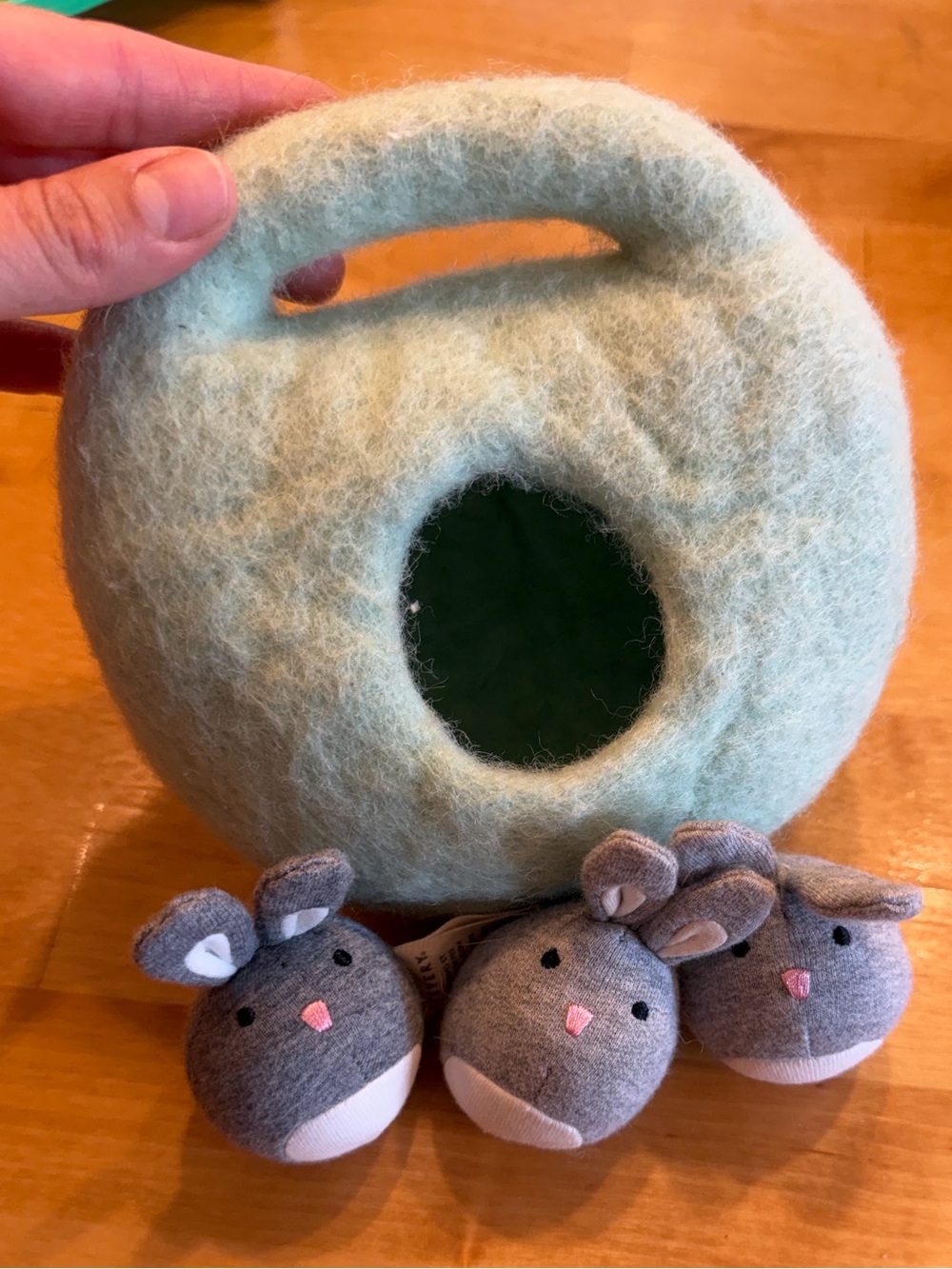Lovevery Plush Felt Small Pet Hideaway with Gray Bunny Toys - Soft Green